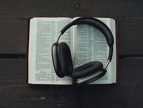 pastor's corner at universal faith global works of jesus christ church in bremen, ga